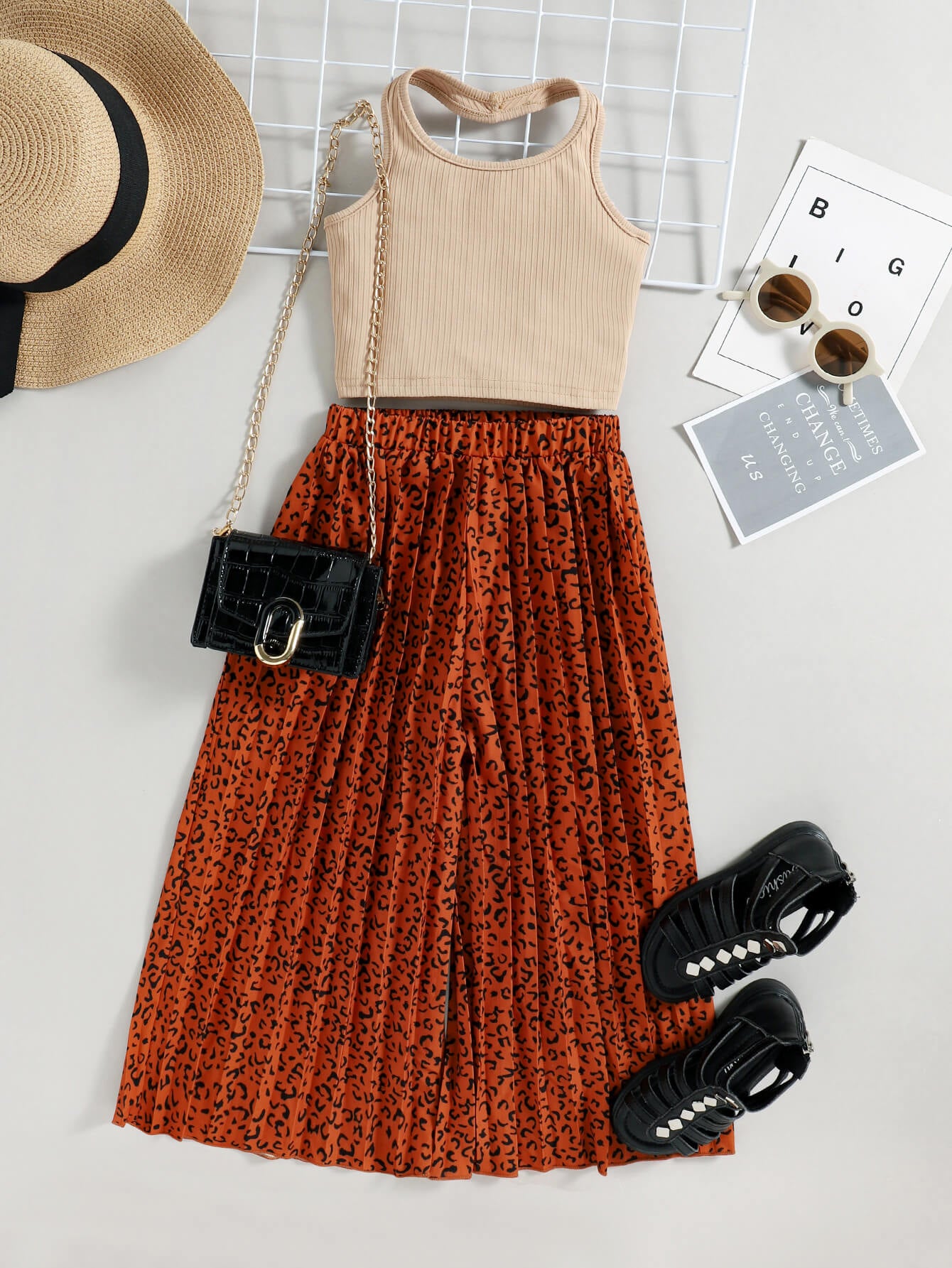 Girls Ribbed Halter Neck Tank and Leopard Pleated Wide Leg Pants Set