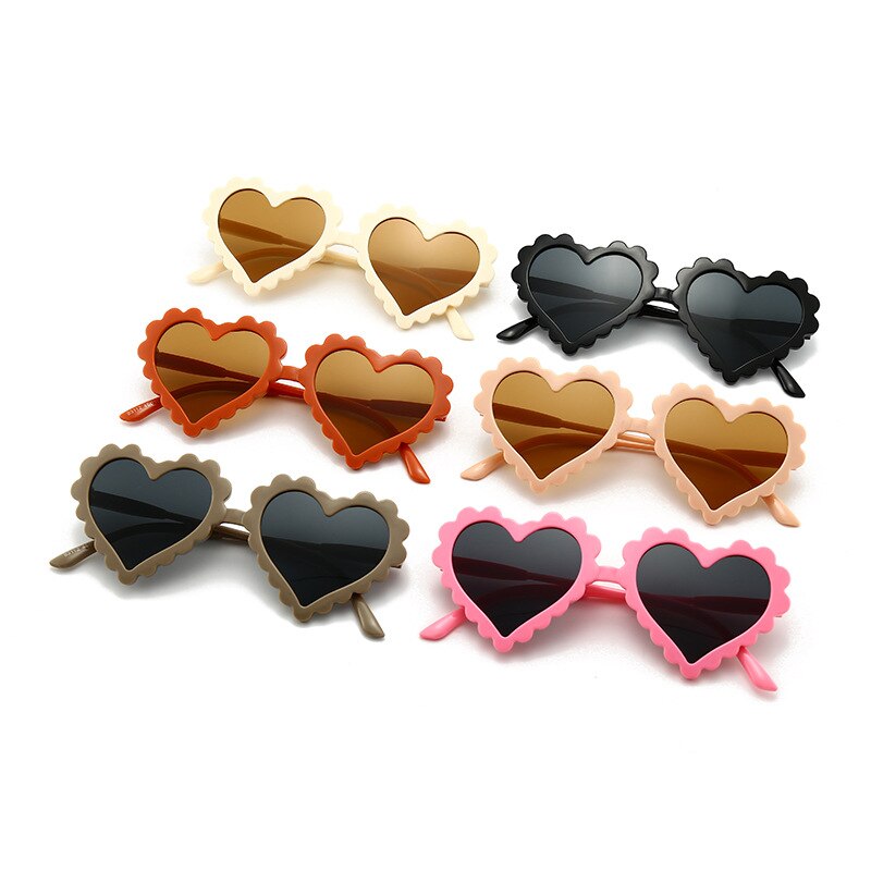 Kids Girl Heart Shaped Sunglasses, Colorful Vintage Cute Baby Eyewear for Party Beach Travel Photography