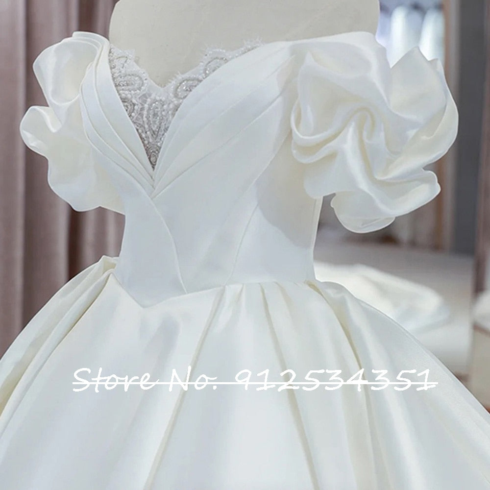 Pleated Beading V-Neck Satin Wedding Dress Off Shoulder Vestido De Novia Lace Up Back Modern Trouwjurk Bride Gown