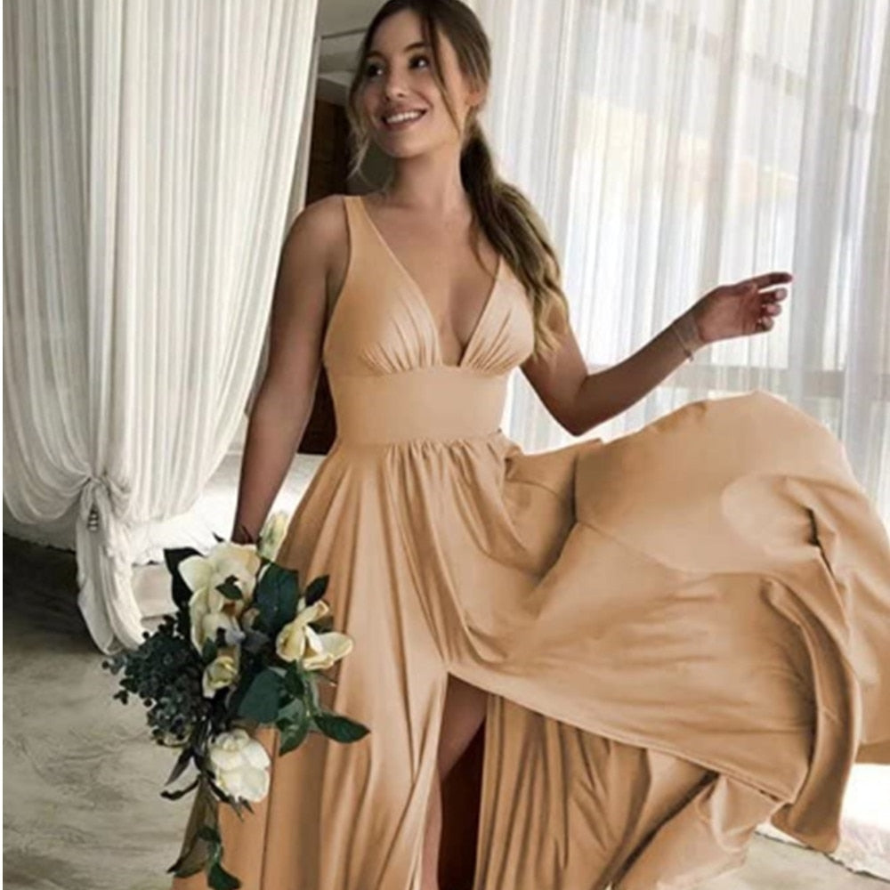 Halter/V-neck Bridesmaid Dress