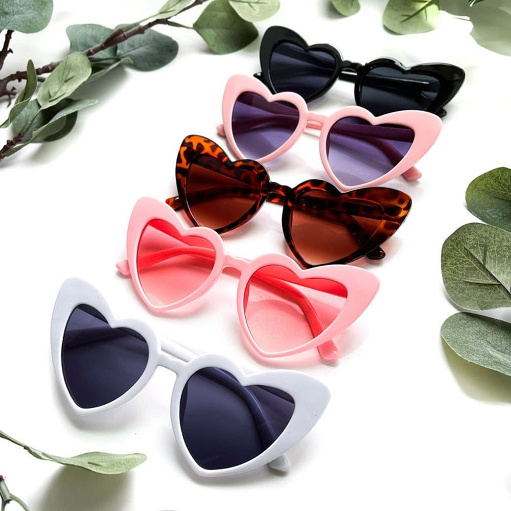 Personalized Heart Shaped Sunglasses For Women Custom Bride Sunglasses Bridesmaid Gifts Beach Bride Bachelorette Party Favors