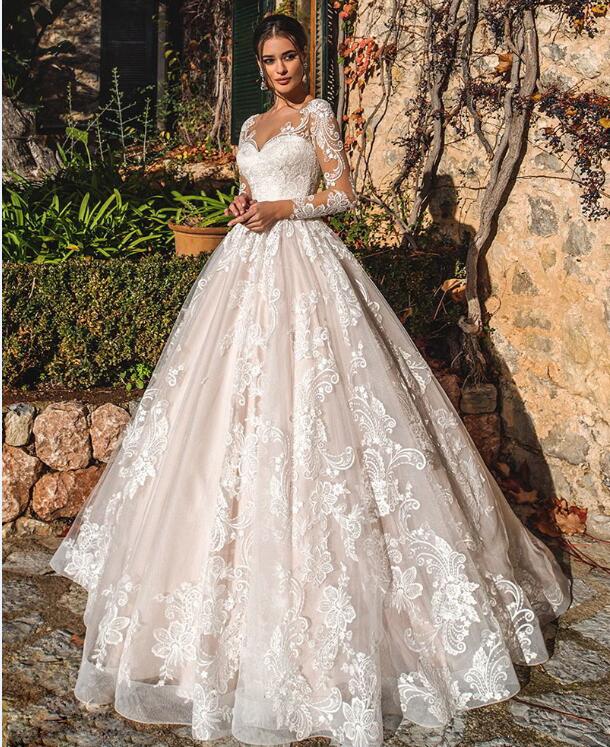 Gorgeous Ball Gown Wedding Dress with Long Sleeves