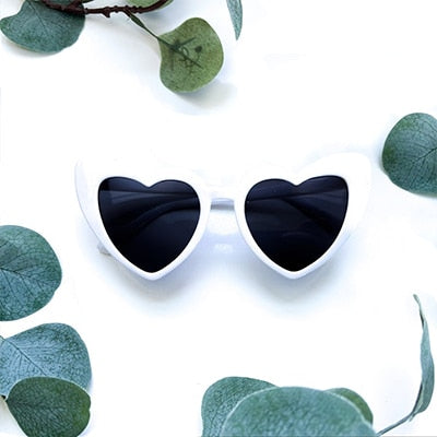 Personalized Heart Shaped Sunglasses For Women Custom Bride Sunglasses Bridesmaid Gifts Beach Bride Bachelorette Party Favors