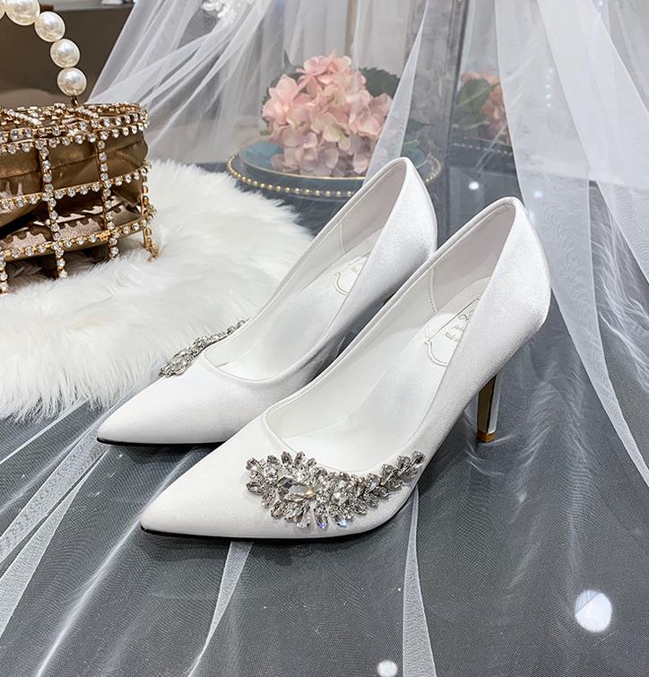 White High Heel with Ornate Side Embellishment (3.5 inches)
